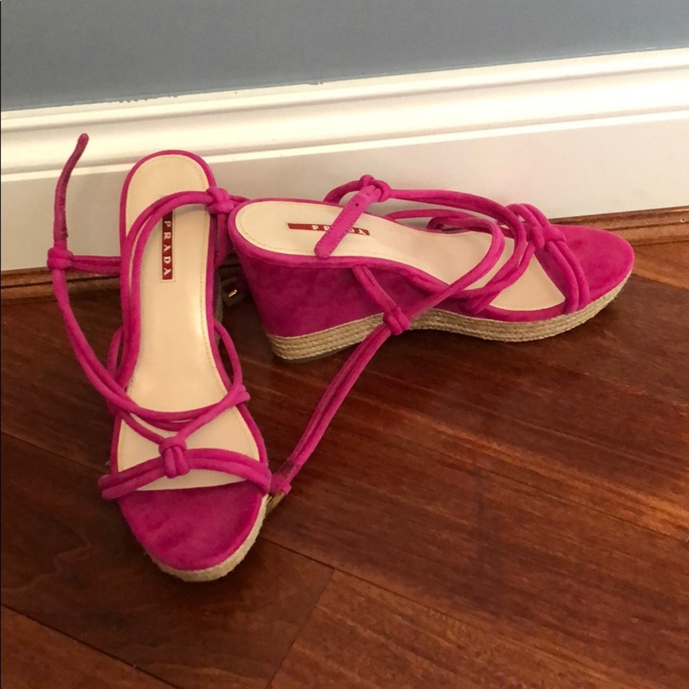 They didn’t fit me and are never worn